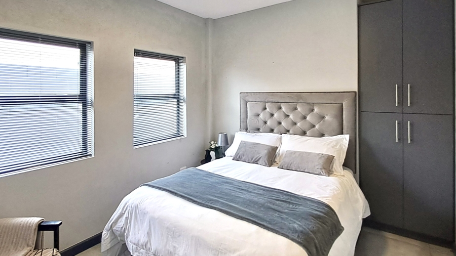 4 Bedroom Property for Sale in Country Club Western Cape